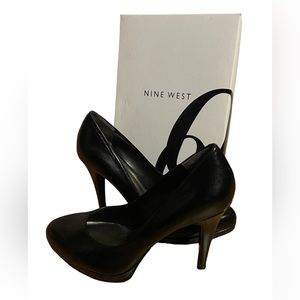 Nine West 7.5 Black Heels